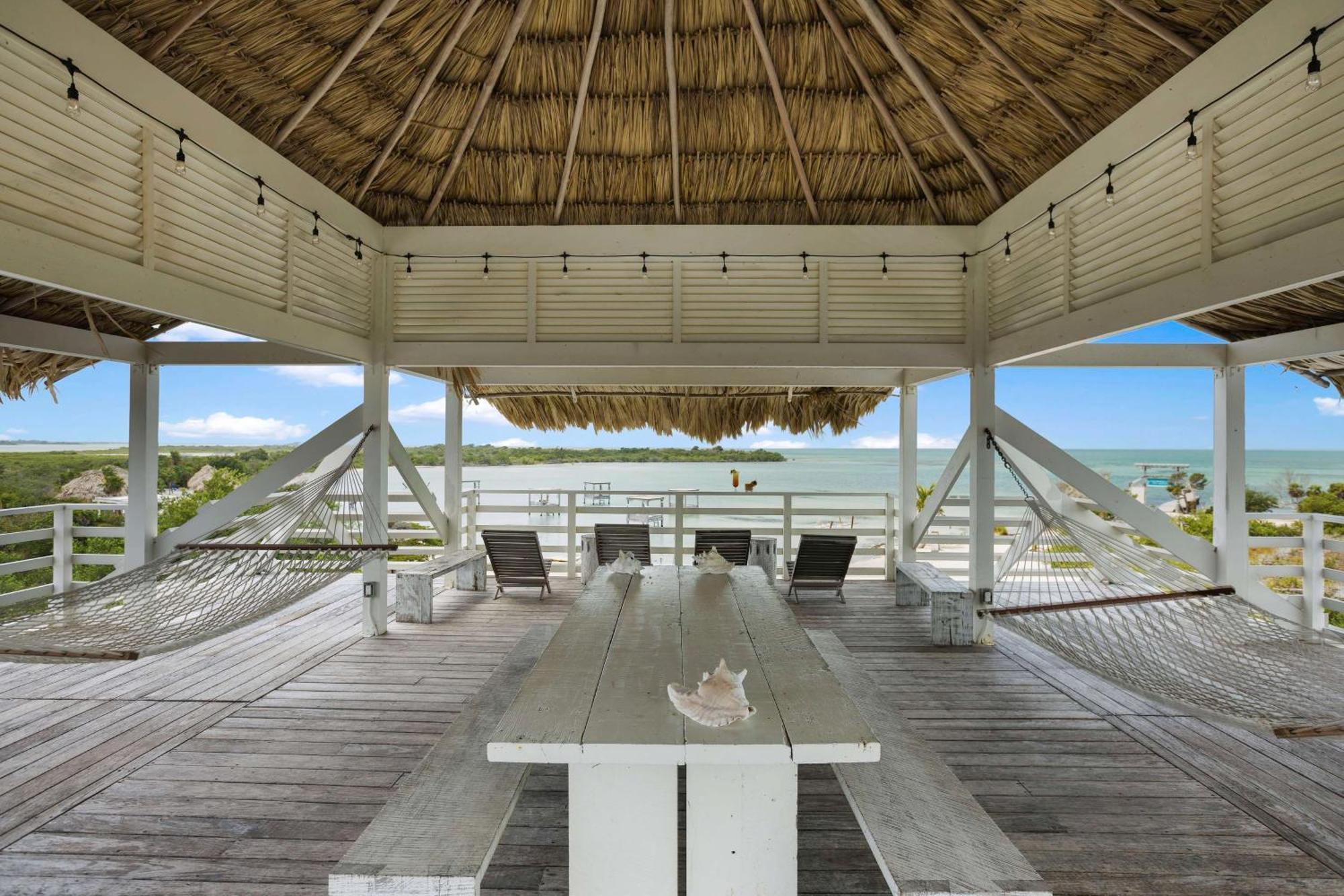 Mahogany Bay Resort And Beach Club, Curio Collection San Pedro (Ambergris Caye) Exterior foto