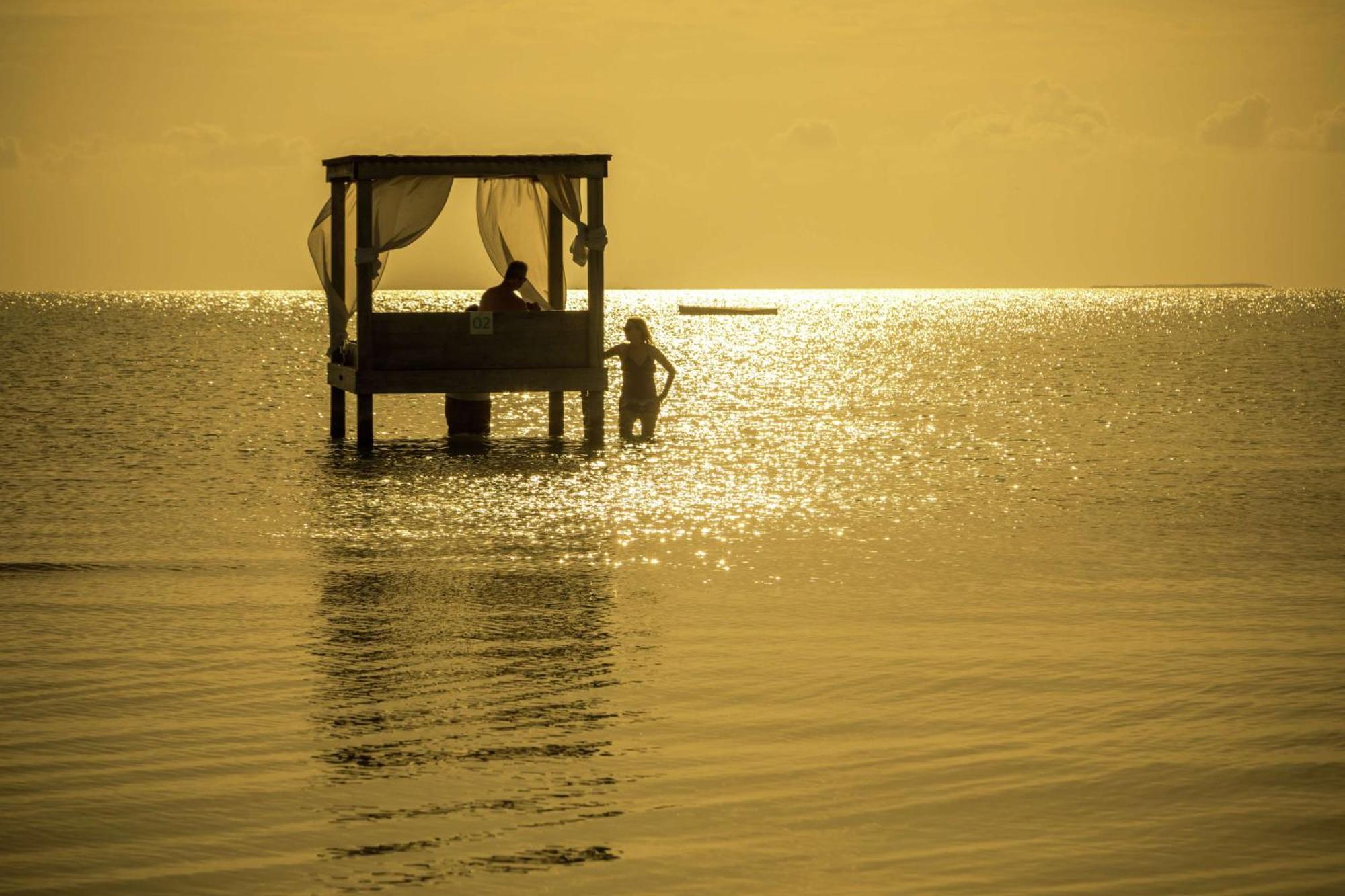 Mahogany Bay Resort And Beach Club, Curio Collection San Pedro (Ambergris Caye) Exterior foto